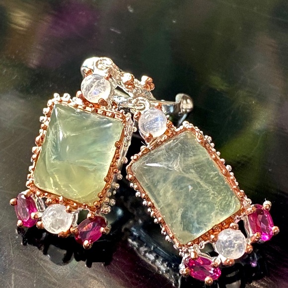 Elegant Genuine Prehnite Sterling Silver Earrings - Picture 4 of 17